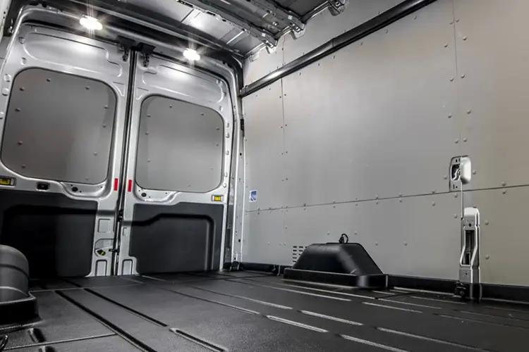 3779607 2.0 EcoBlue 165ps H2 HD Emissions Limited Van Auto