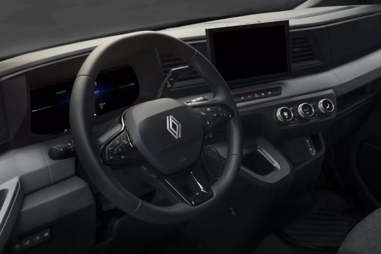 4061557 LL35dCi 170 Advance Low Roof Luton Box Van Auto